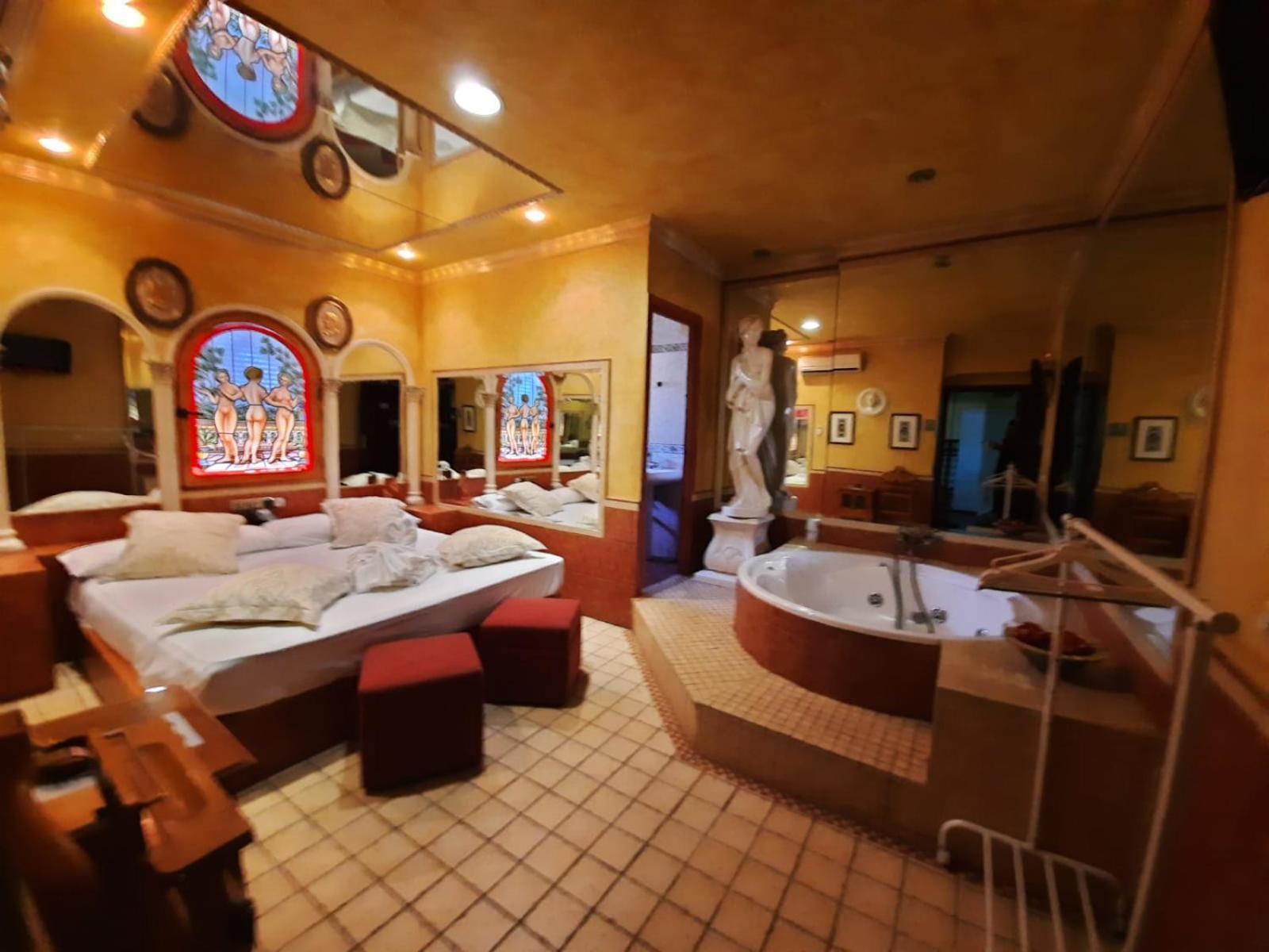 Hostal Avenida Andalucia - Solo Adultos Seville Luaran gambar